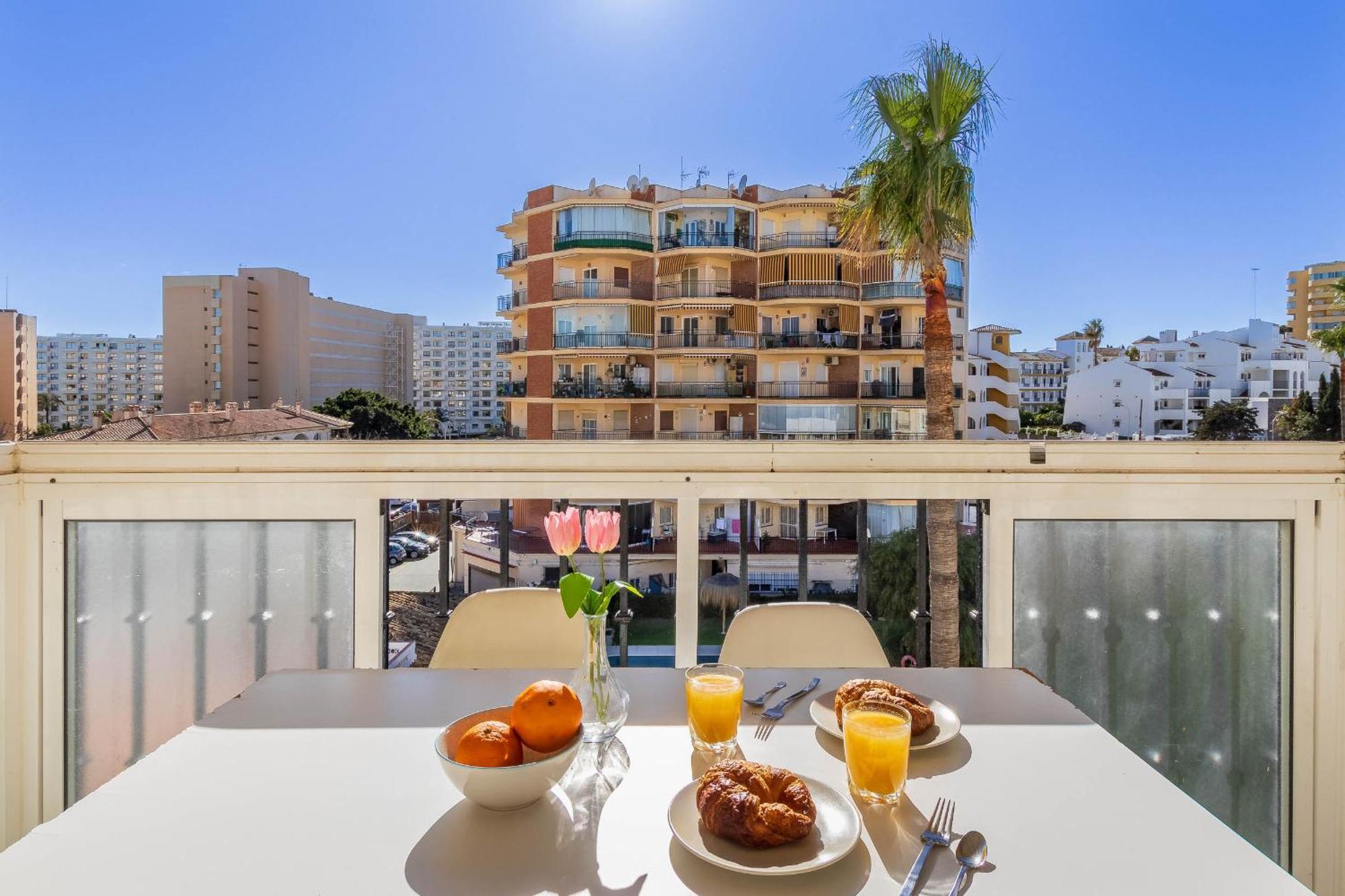Appartamento Erisa 68 By Ivi Real Estate Torremolinos Esterno foto